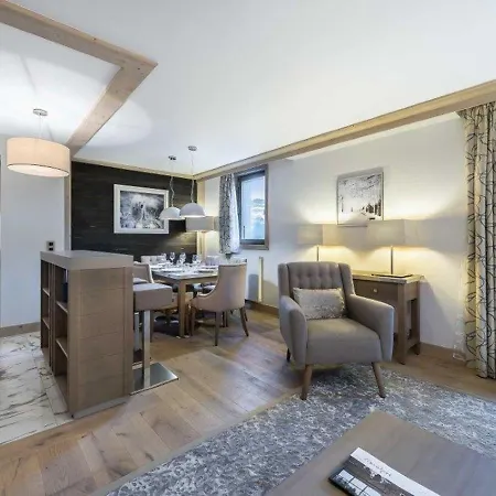 Daire Moderne A Avec Parking Et Wifi - Fr-1-562-64 Courchevel
